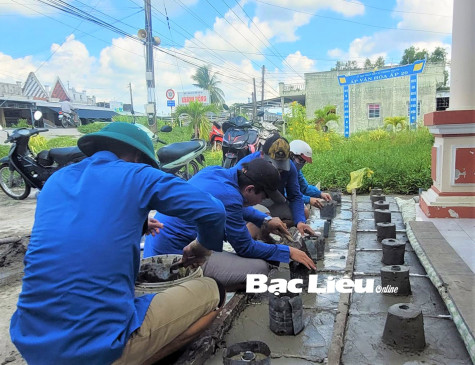 Đoàn cơ sở xã Phong Thạnh (TX. Giá Rai): Xây dựng tuyến đường cờ gần 4km