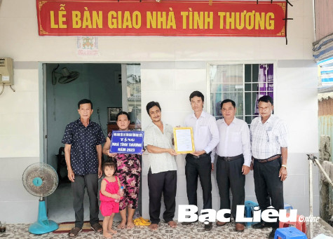 Chăm lo an cư cho đồng bào Khmer nghèo