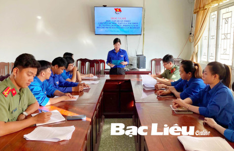 Huyện đoàn Hồng Dân: Học tập, quán triệt chuyên đề học tập và làm theo tư tưởng, đạo đức, phong cách Hồ Chí Minh
