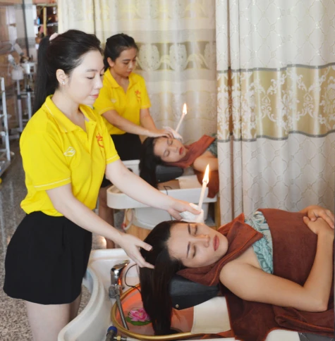 Gội đầu dưỡng sinh, massage theo y học cổ truyền: Bắt kịp xu hướng chăm sóc sức khoẻ trọn vẹn