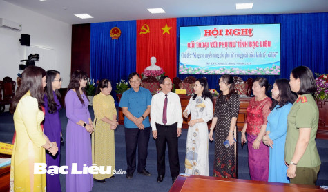 Đối thoại với phụ nữ, Chủ tịch UBND tỉnh - Phạm Văn Thiều: Tạo điều kiện tốt nhất để phụ nữ phấn đấu vươn lên