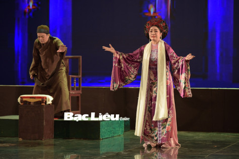 Nghe cải lương miền Bắc trên đất Nam