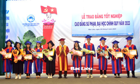 Trường đại học Bạc Liêu: Trao bằng tốt nghiệp đại học, cao đẳng chính quy năm 2023 cho 338 sinh viên