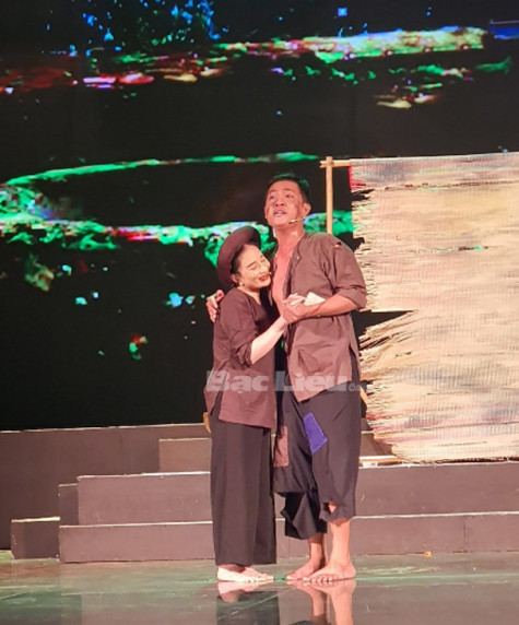 Phạm Hải Đăng (Nhà hát Cao Văn Lầu): Bứt phá với... “Chí Phèo”