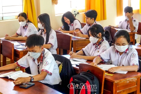 Trình HĐND tỉnh tiếp tục áp dụng mức thu học phí cũ