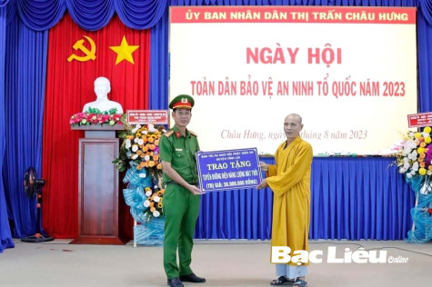 TỪ NHÂN DÂN MÀ RA, VÌ NHÂN DÂN MÀ PHỤC VỤ