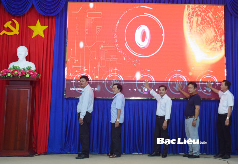 UBND huyện Vĩnh Lợi: Ra mắt 8 Trang thông tin điện tử các xã, thị trấn trên địa bàn