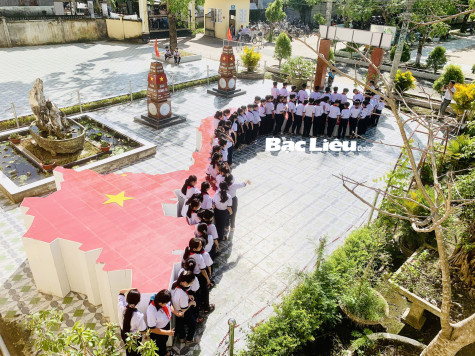 Trường THCS Hòa Bình: Nâng cao ý thức cho học sinh về chủ quyền biển, đảo