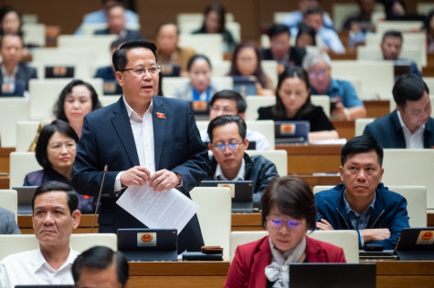 Quốc hội thảo luận việc giải quyết kiến nghị cử tri “là bước đổi mới lịch sử”