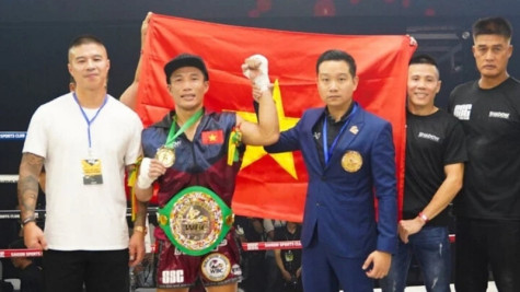 Trương Cao Minh Phát giành đai WBC Muay Thai thế giới