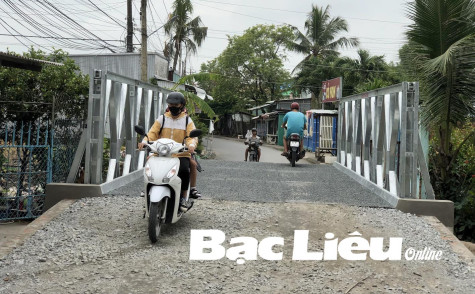 TP. Bạc Liêu: Đưa cầu Ông Đực (mới) vào khai thác
