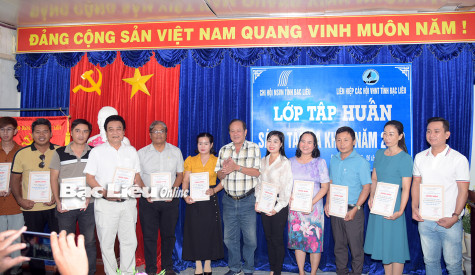 Gần 30 học viên hoàn thành lớp tập huấn sáng tác ca khúc năm 2023