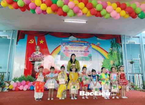Ngành Giáo dục huyện Hòa Bình: Sôi nổi Hội thi “Bé yêu âm nhạc”​ cấp huyện