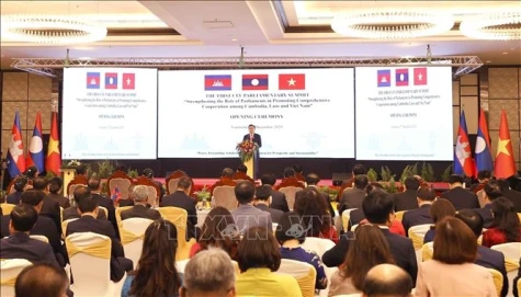 Khai mạc Hội nghị cấp cao Quốc hội ba nước Campuchia - Lào - Việt Nam lần thứ nhất
