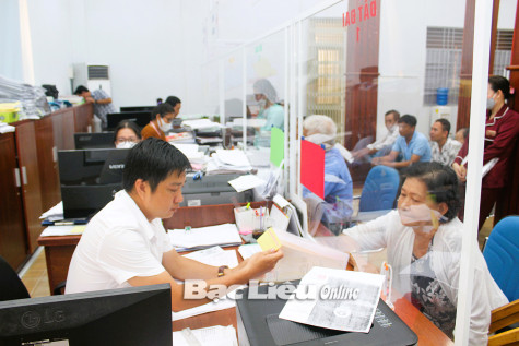 Tiếp tục chấn chỉnh, tăng cường kỷ luật, kỷ cương trong cơ quan hành chính