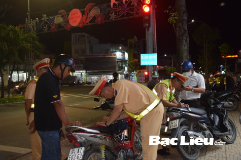 Xử lý nghiêm các hành vi vi phạm trật tự, an toàn giao thông dịp Tết