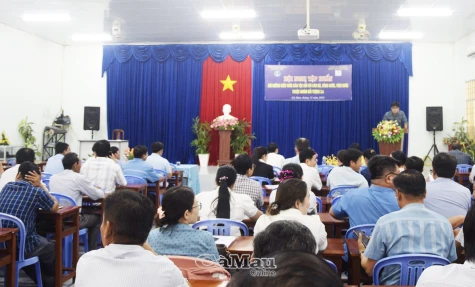 Nâng cao nghiệp vụ công tác dân tộc