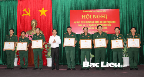 Tuyên dương Bộ đội Biên phòng xây dựng khu vực biên giới biển vững mạnh