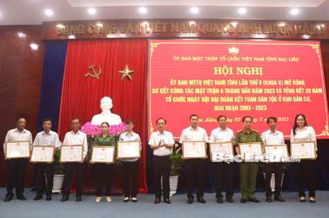 Mặt trận Tổ quốc Việt Nam các cấp: Tích cực xây dựng Đảng, chính quyền trong sạch, vững mạnh