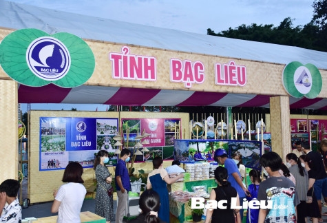 Hợp lực đưa “con tàu” du lịch​ vươn xa
