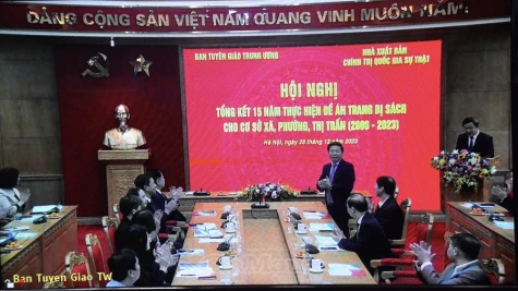 Sách về cơ sở, hữu ích cho cán bộ và nhân dân