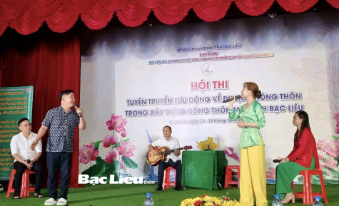 Tiếp “lửa” cho​ tuyên truyền lưu động