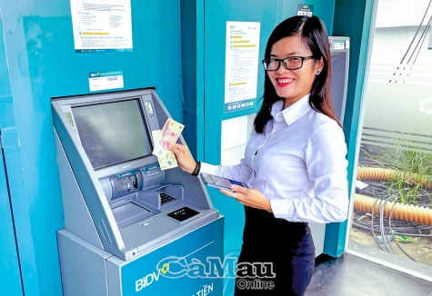 Tăng kênh giao dịch, tránh nghẽn ATM dịp Tết