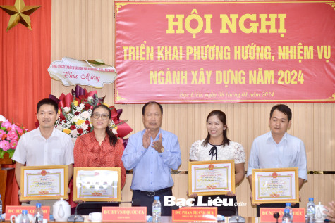 Phấn đấu đến năm 2030, hoàn thành rà soát, phủ kín quy hoạch chung tại các đô thị hiện có và đô thị mới