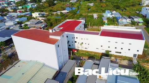 Lại “nóng” chuyện tiếng loa dẫn dụ chim yến