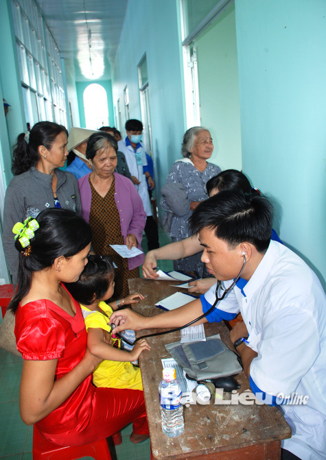 Huyện Phước Long: Tăng cường công tác phát triển người tham gia bảo hiểm xã hội, bảo hiểm y tế
