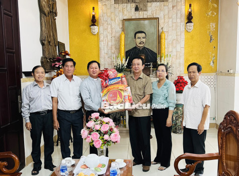 Ban Dân tộc và Tôn giáo tỉnh chúc Tết các cơ sở tôn giáo