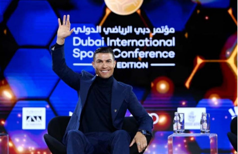 Hụt Quả bóng Vàng Dubai, Ronaldo tiết lộ thời điểm giải nghệ