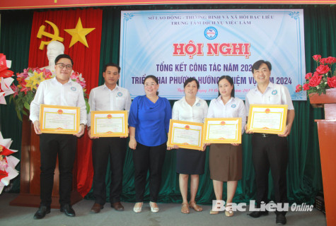 Trung tâm Dịch vụ việc làm tỉnh triển khai nhiệm vụ năm 2024