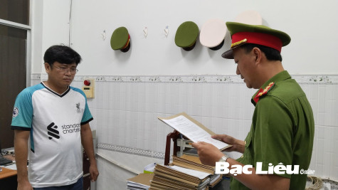 Tạm giam đối tượng lừa đảo chiếm đoạt tài sản