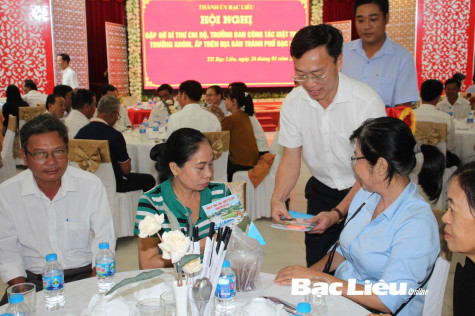 Lãnh đạo TP. Bạc Liêu gặp gỡ, đối thoại với trên 130 cán bộ khóm, ấp