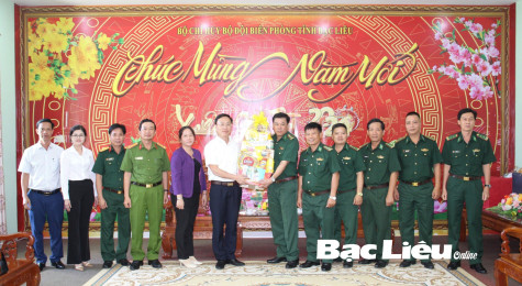 Bí thư Thành ủy TP. Bạc Liêu chúc Tết lực lượng vũ trang tỉnh