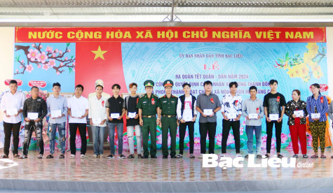 Tết Quân - dân 2024: Khi bộ đội và Nhân dân cùng tô điểm sắc Xuân