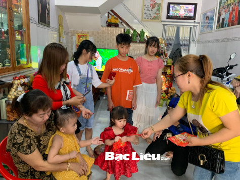 Tết là để trở về