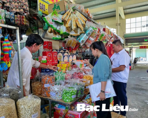 Tăng cường công tác truyền thông và quản lý vệ sinh an toàn thực phẩm dịp Tết