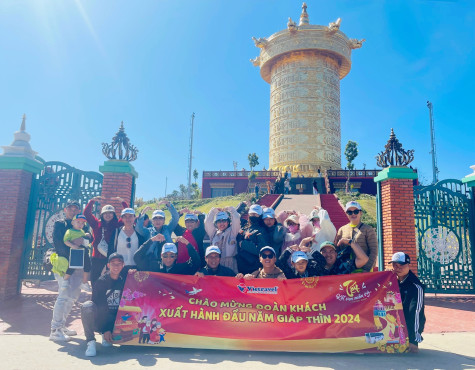 ĐÔNG ĐẢO DU KHÁCH XUẤT HÀNH ĐẦU NĂM GIÁP THÌN CÙNG VIETRAVEL