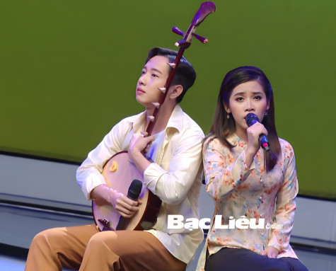 Đầu năm nghe kể chuyện đờn ca