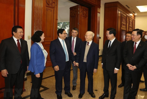 Tổng Bí thư Nguyễn Phú Trọng chủ trì phiên họp thứ nhất Tiểu ban văn kiện Đại hội XIV của Đảng