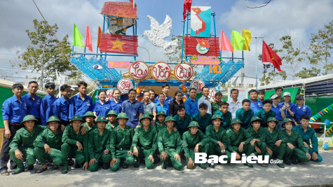 Thanh niên Bạc Liêu nô nức lên đường nhập ngũ