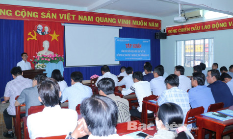 Gần 50 cán bộ được tập huấn công tác kiểm dịch động vật và vệ sinh thú y
