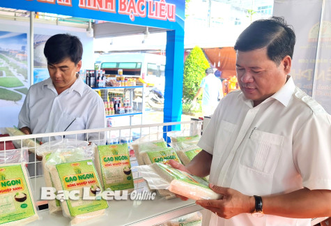 Hỗ trợ các chủ thể phát triển sản phẩm OCOP