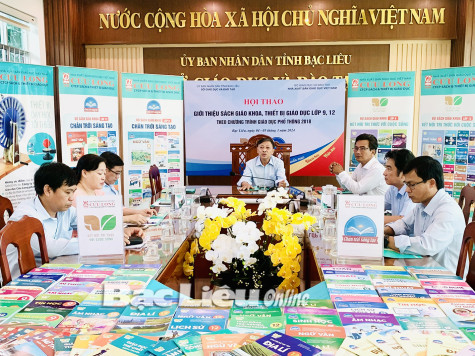 Hội thảo giới thiệu sách giáo khoa lớp 9, lớp 12