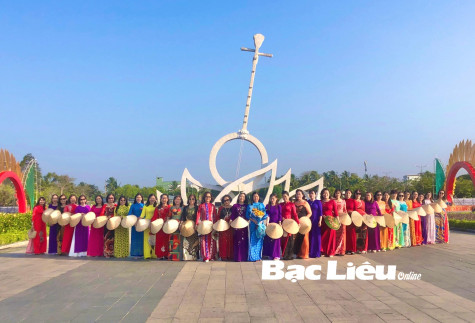 Cảm nhận từ bài báo “Vài đề xuất cho cây đờn kìm và Nhà hát Ba nón lá”