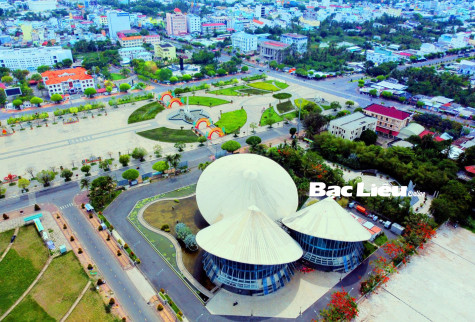 Những đề xuất cho cây đờn kìm và Nhà hát Ba nón lá là phù hợp!