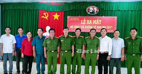 Xây dựng huyện Hồng Dân không có tệ nạn ma túy