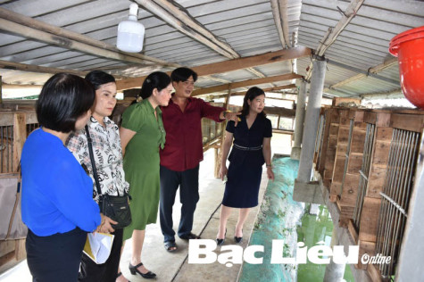 Ban Điều hành Quỹ Hỗ trợ nông dân Việt Nam kiểm tra công tác giải ngân vốn tại TX. Giá Rai